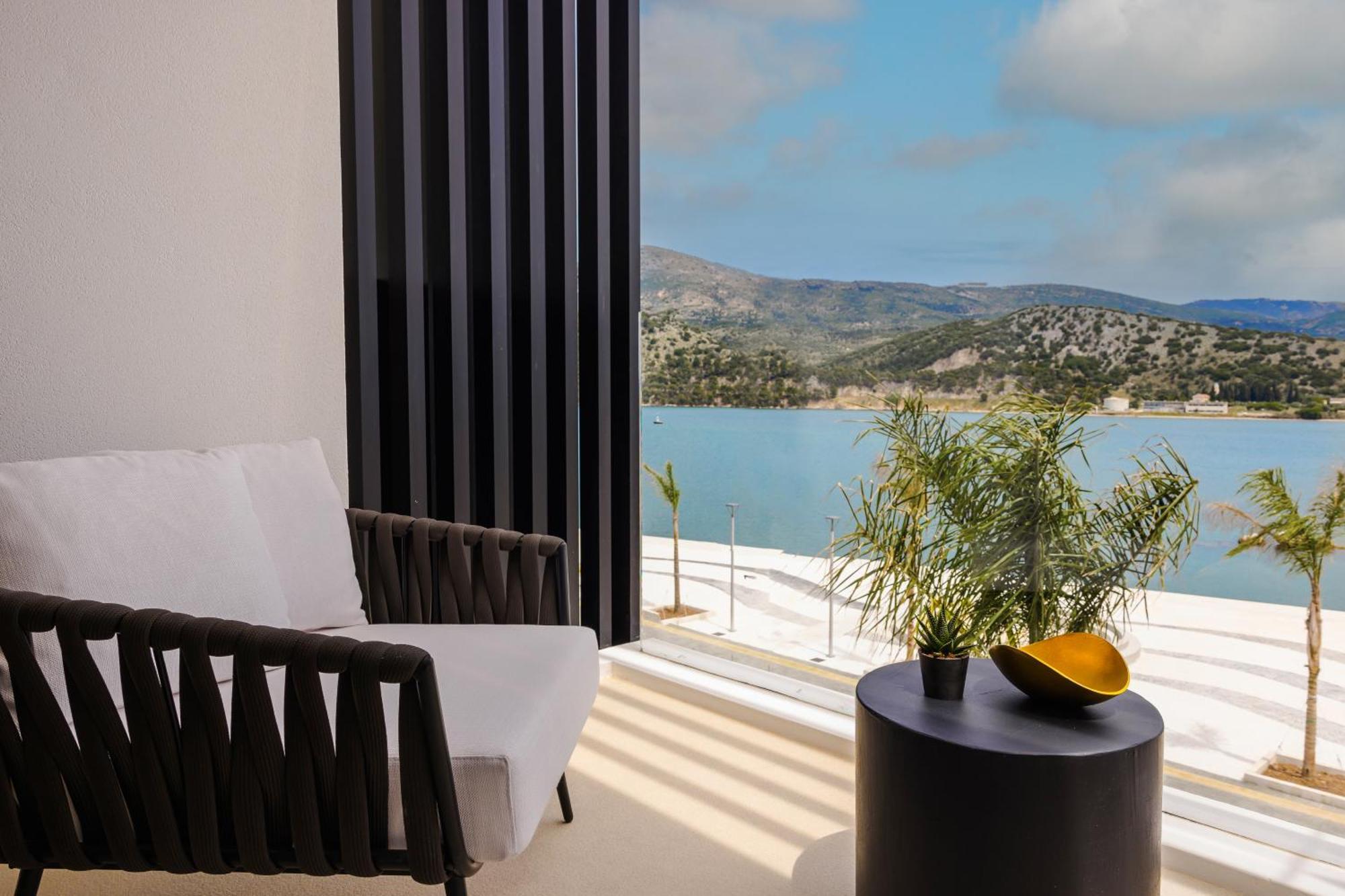 Casaly Hotel & Spa 아르고스톨리온 외부 사진